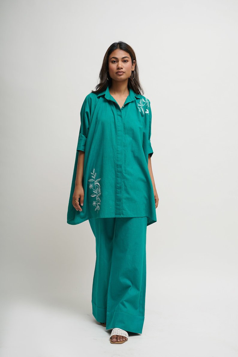 Summer Embroidered Co-ord set with Pockets, Organic Cotton, Oversized Shirt and Pants, Travel Smart Casual Outfit, Custom Plus Size, Petite